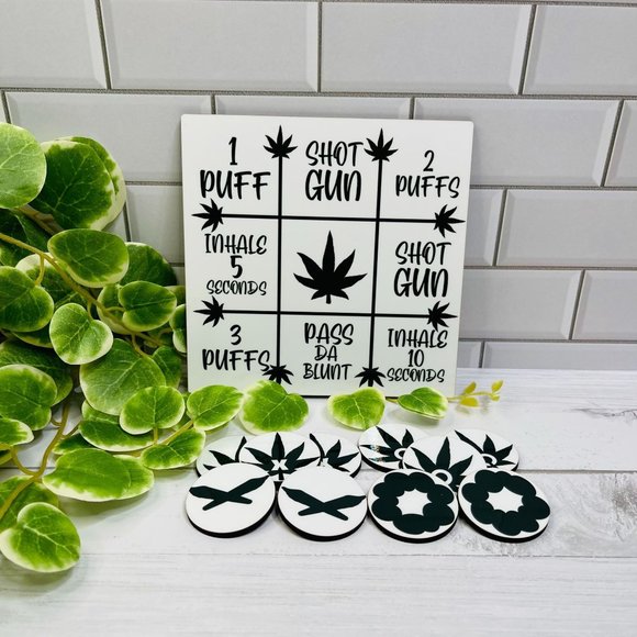 Tic-Tac-Toe Stoner Edition - Smokers game - 420 Tic-Tac-Toe - Picture 1 of 2